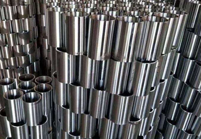 鋼筒、鋼套